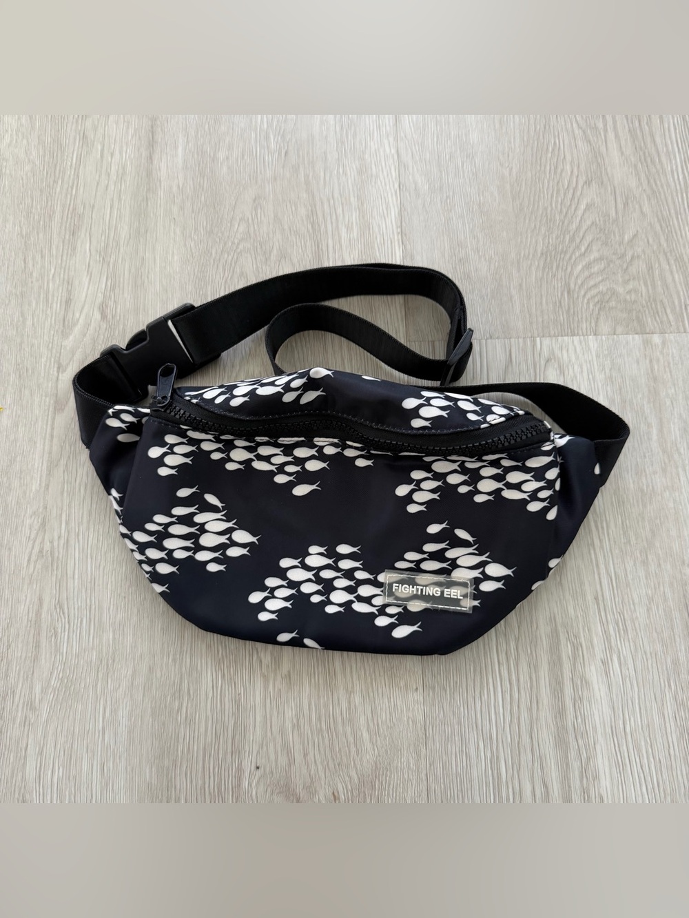 Fighting Eel Black & White Fish Crossbody Waist Bag Fanny Pack